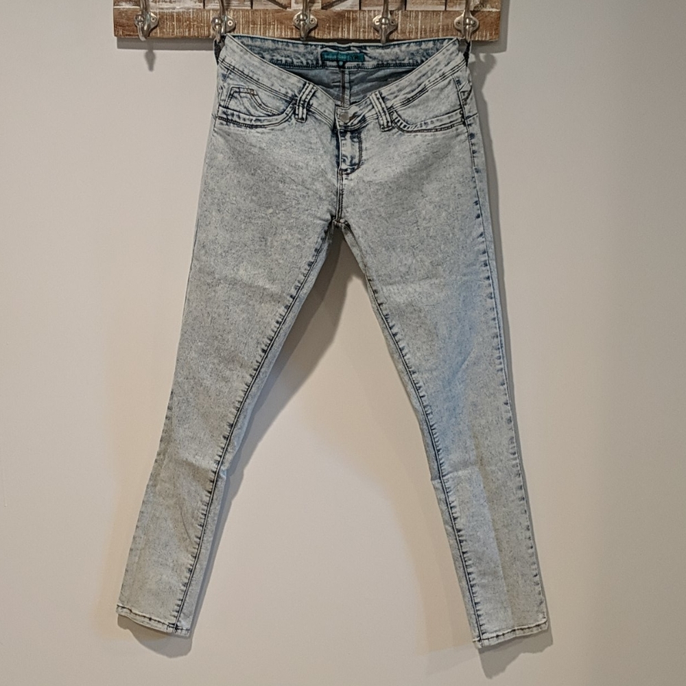 Skinny jeans